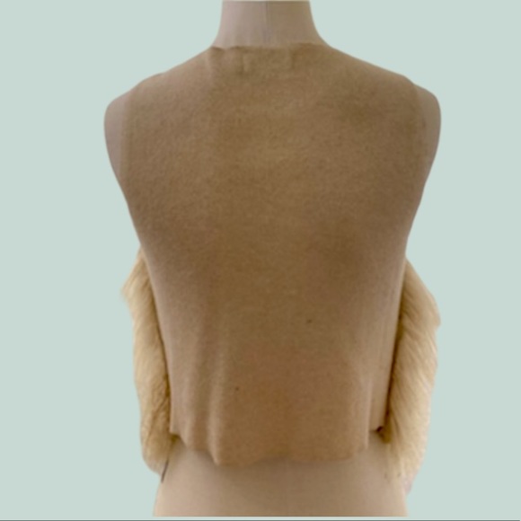 Fur Vest - Picture 4 of 4